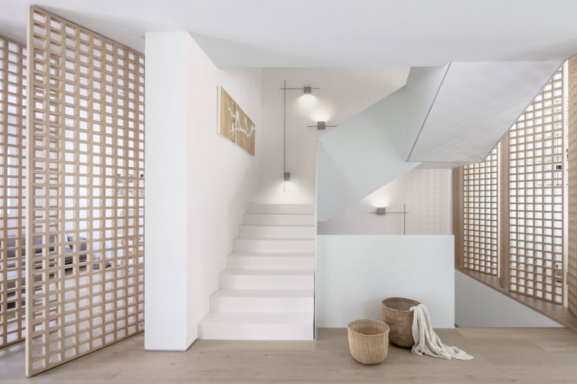 vibia-the-edit-tel-aviv-designer-selects-structural-for-a-contemporany-residence-6-1200x800.jpg